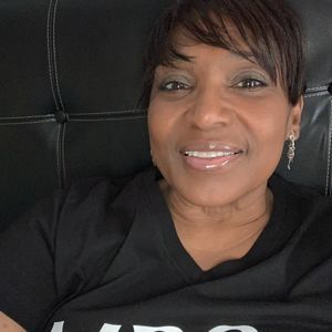 Meet your Posher, Ellen